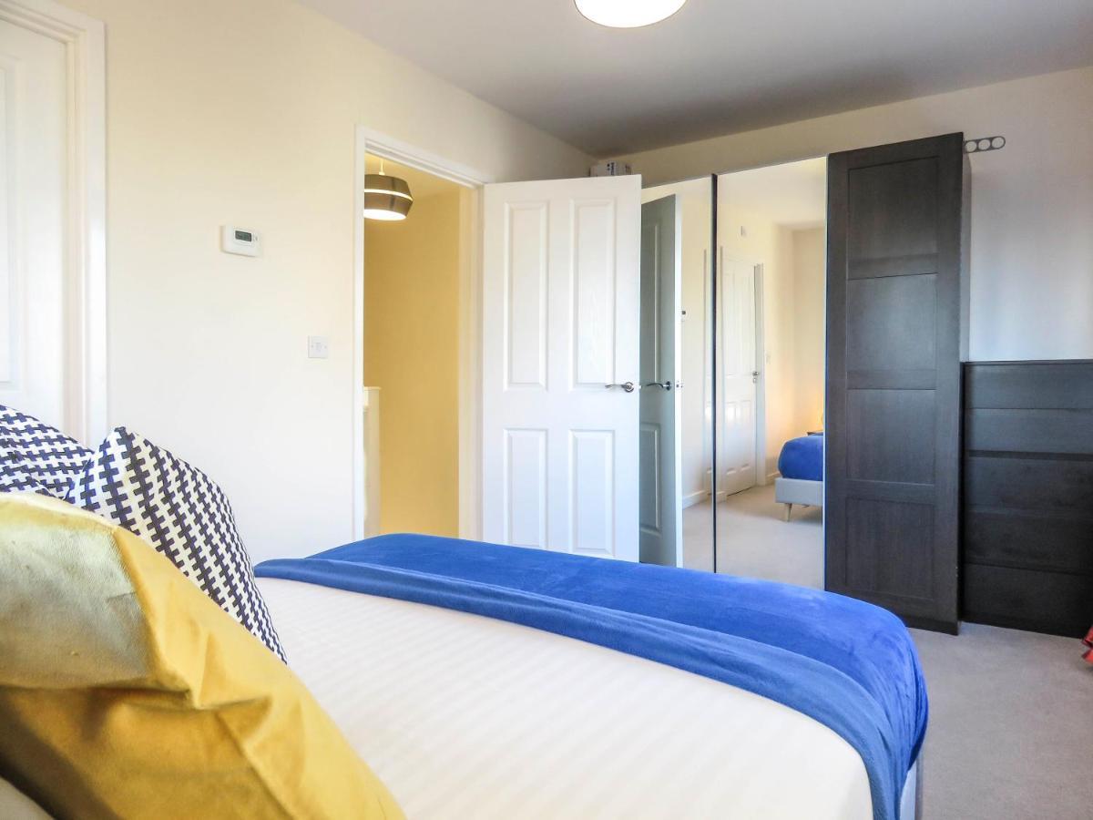 Tudors Esuites 4 Bedroom House Driveway & Garden Birmingham Buitenkant foto